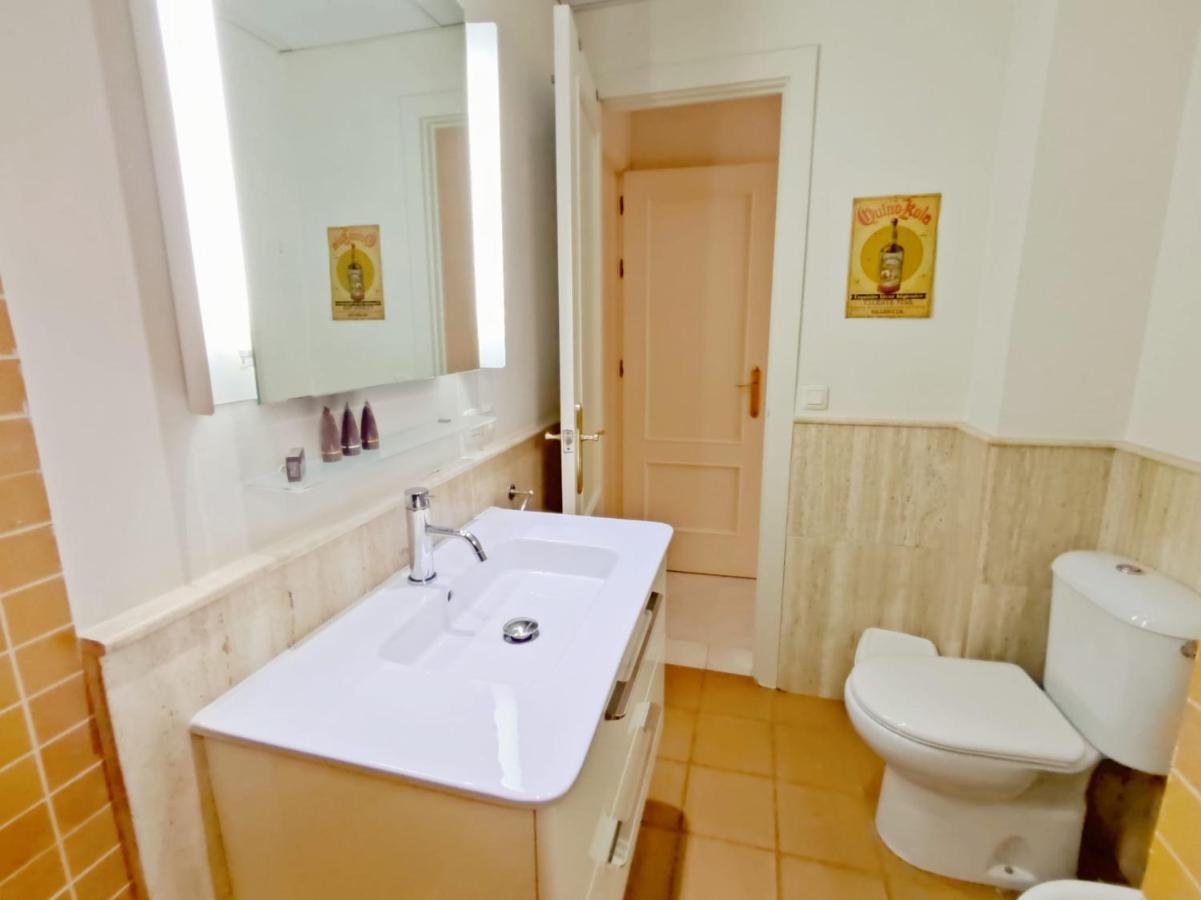 Apartament Homeyseville-bright At Santa Cruz 4 Pax, Parking Optional